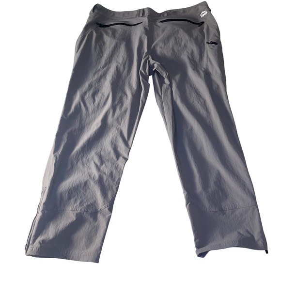 Outdoor Performance Fish Travel Zip Pocket Nylon  Gray Lightweight Activewear - Picture 11 of 14